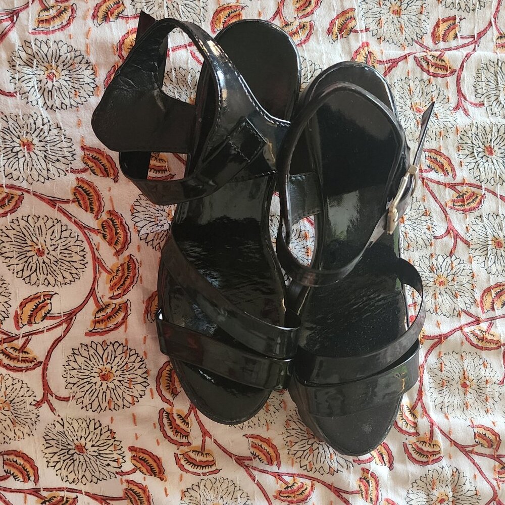Faux Leather Cleated Chunky black  Sandals